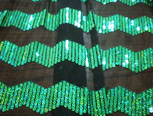 5.Black-Green Wave Design Sequins
